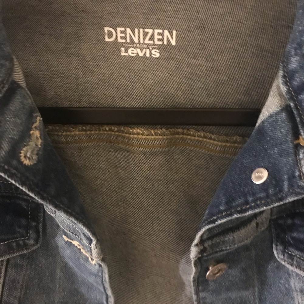 Denizen Levis - Picture 2 of 4